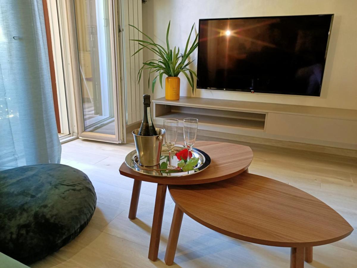 Come A Casa Pretty Apartment Lido di Ostia Exteriör bild