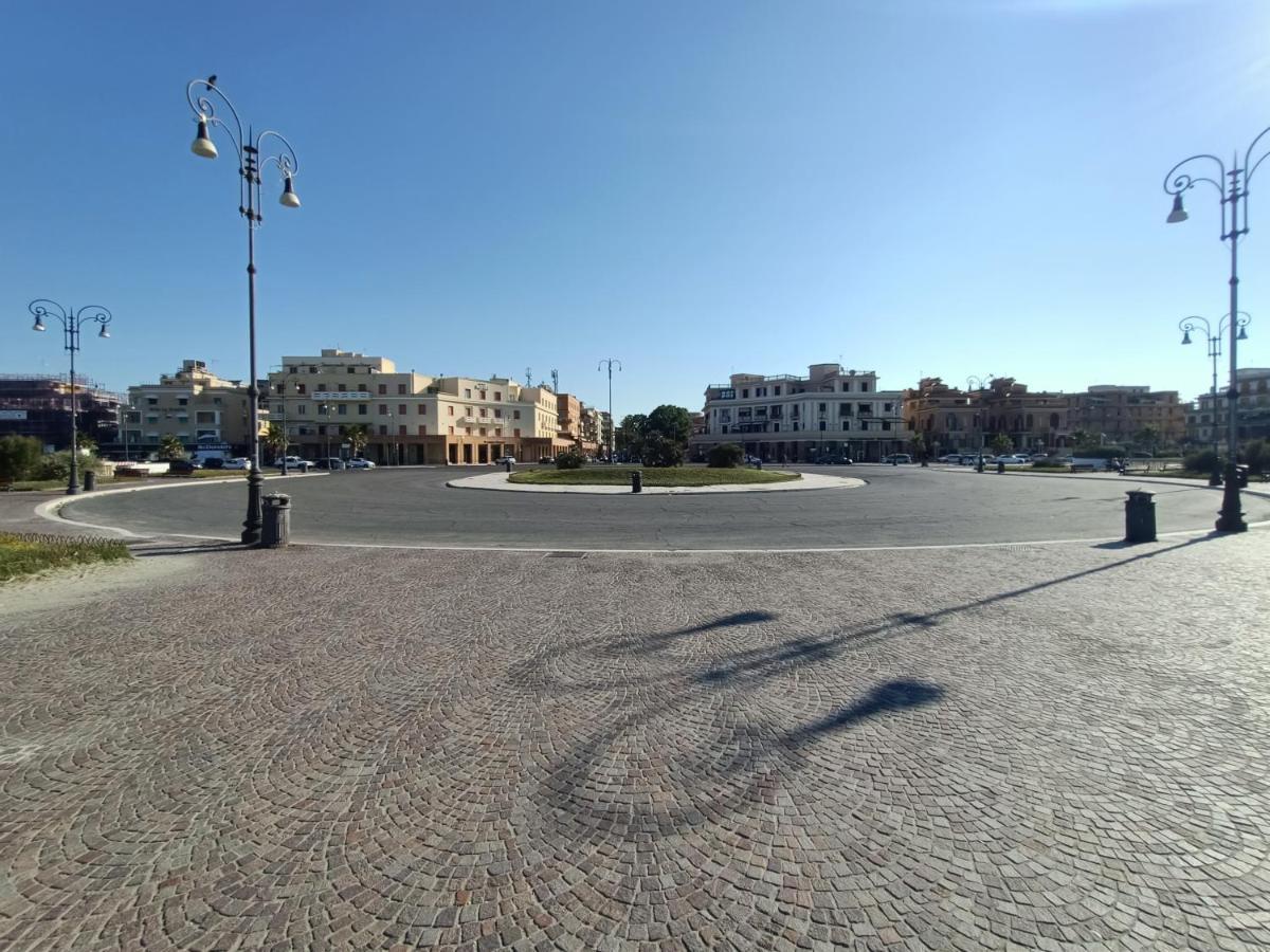 Come A Casa Pretty Apartment Lido di Ostia Exteriör bild